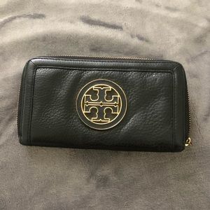 Tory Burch Wallet